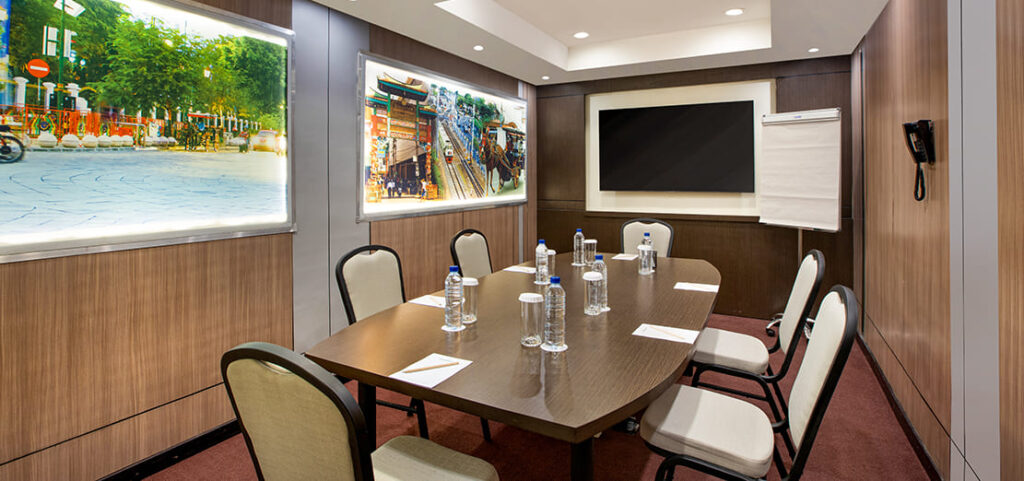 Meeting Room Malyabhara MAWAR PUTIH
