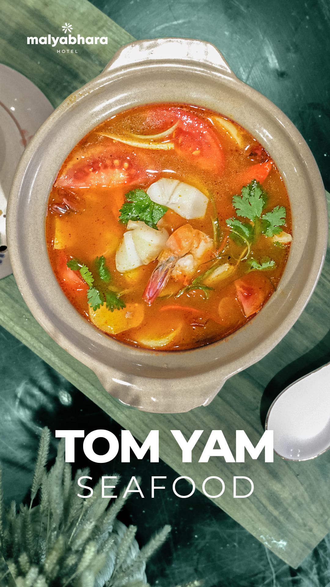 F&B DEALS Tom Yam Seafood